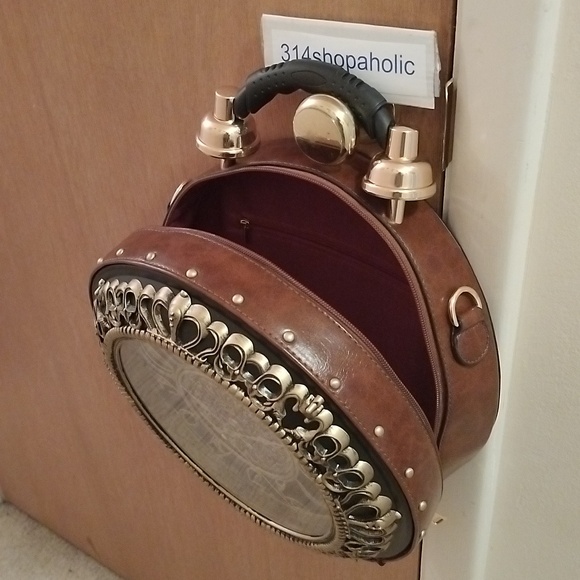 Brown / Gold Fully Functional Clock Purse (With Detachable Strap) - Picture 9 of 9